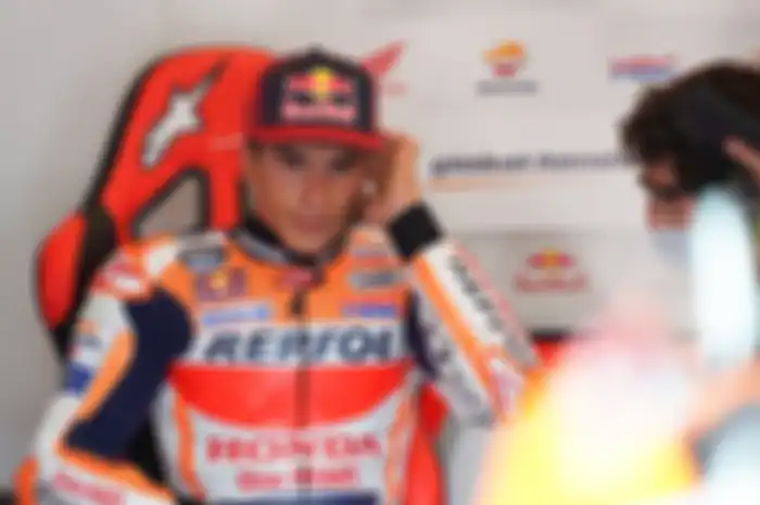 Marc Marquez dikabarkan gak cuma absen di MotoGP Ceko 2020, tapi juga kemungkinan MotoGP Austria dan Styria diberlangsung 3 ronde sekaligus dalam 3 pekan beruntun