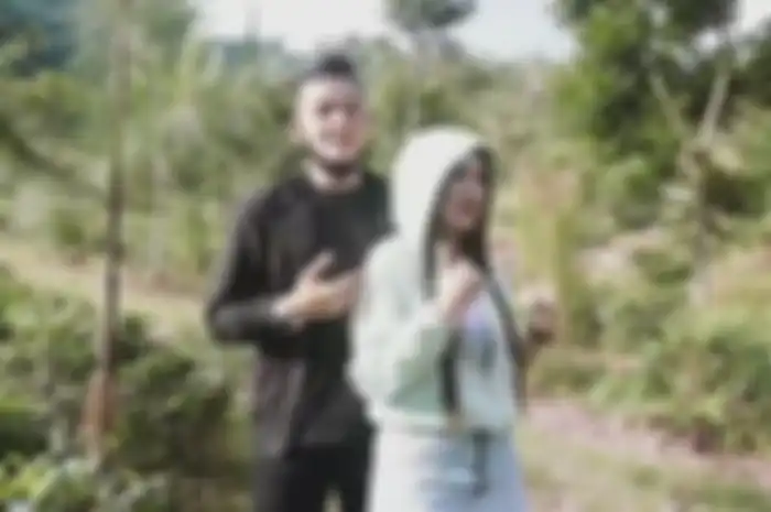 Dory Harsa dan Nella Kharisma 