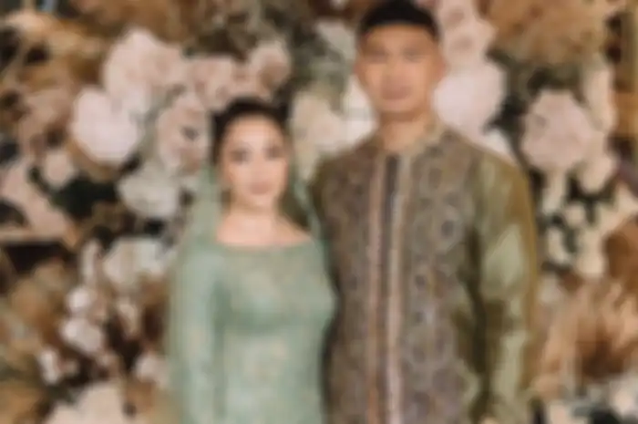 Menikah di Rumah, Indra Priawan Resmi Jadi Suami Nikita Willy, Mas Kawinnya Perhiasan Seberat 75 Gram Bertahtakan Berlian 9 Karat