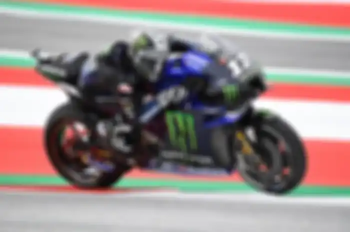 Hasil kualifikasi MotoGP Emilia Romagna 2020, Maverick Vinales polr position Valentino Rossi diposisi segini. Vinales.