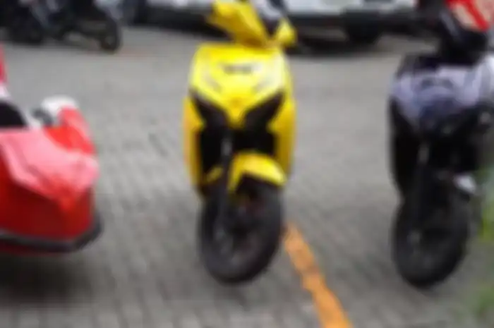 Kece abis! Motor listrik Gesit Hadir versi modifikasi di dealer ini, mulai side car sampai buat off road.