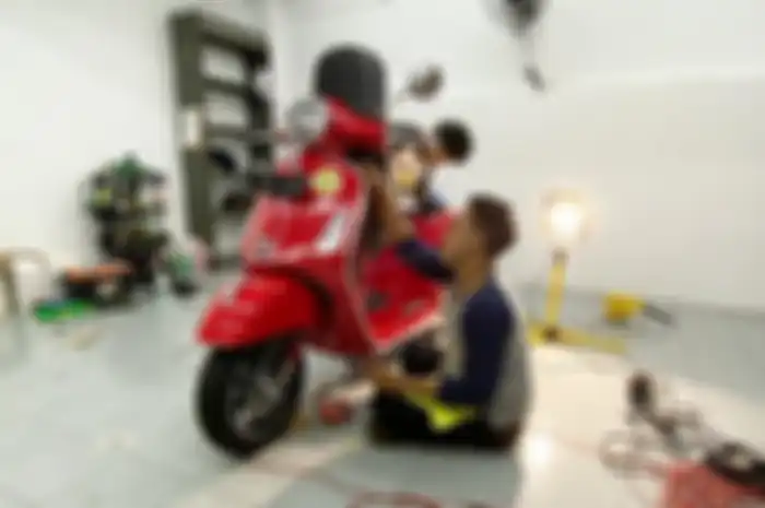 Ilustrasi coating bodi motor. Bikers tambah paham, ini artinya nano ceramic coating di bodi motor, jangan salah lagi ya.