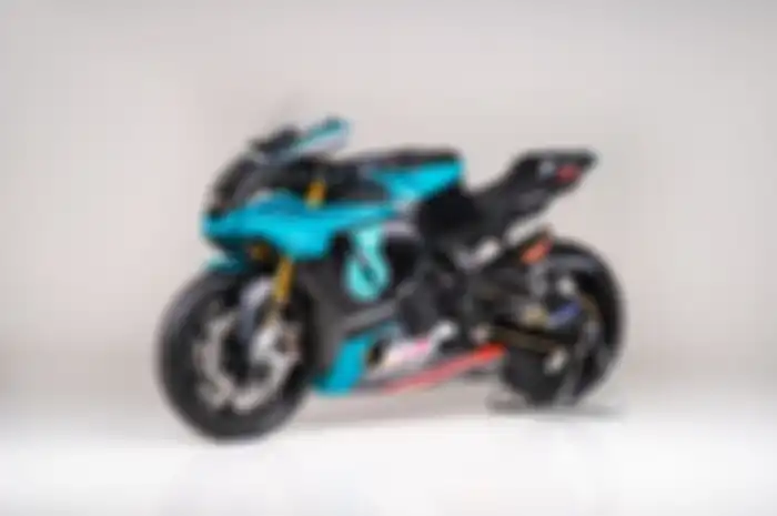 Yamaha R1 replika motor MotoGP Fabio Quartararo resmi dijual.