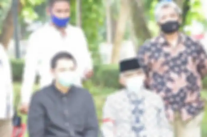 Amien Rais beserta para loyalis hadir dalam deklarasi KAMI di Tugu Proklamasi, Jakarta Pusat, Selasa (18/7/2020). 