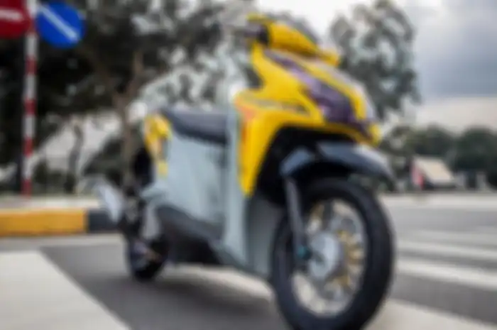Modifikasi Honda Vario 125 kebanjiran part hedon.