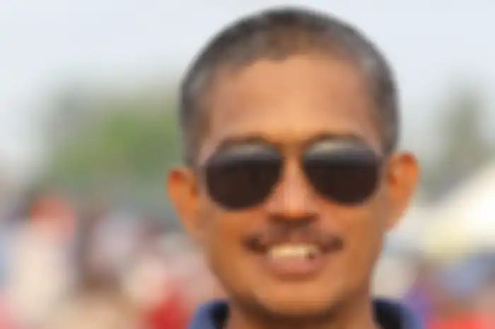 Berita duka cita datang dari dunia balap nasional, Kabid Roda Dua IMI Banten, H. Ade Junaedi meninggal dunia.