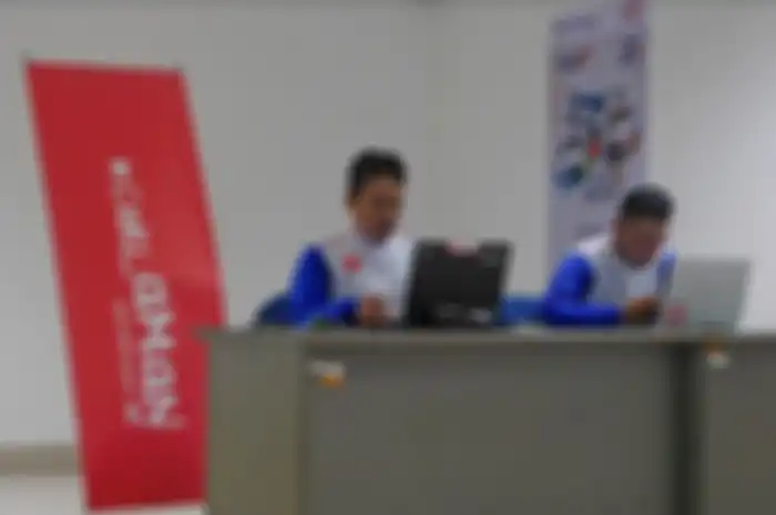 Sebanyak 16 siswa kelas X dapat bea siswa safety riding dari  Astra Motor Yogyakarta selaku Main Dealer motor Honda wilayah DIY, Kedu, dan Banyumas.