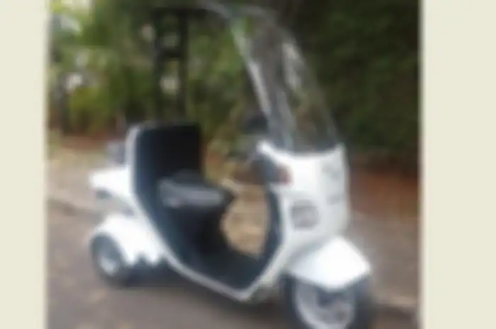Motor langka Honda Gyro Canopy dijual bekasnya