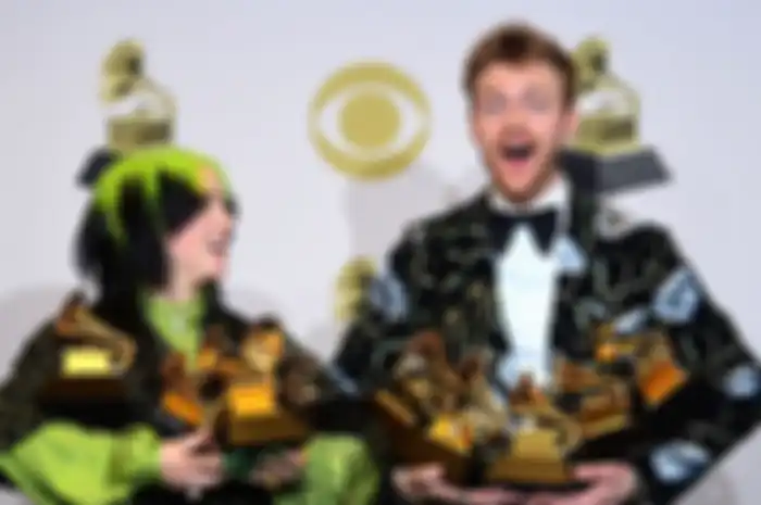 Finneas bersama sang adik Billie Eilish