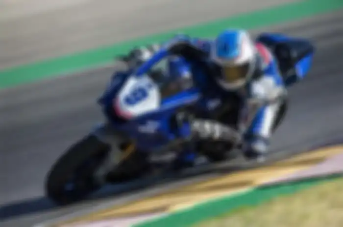 Pembalap Indonesia Galang Hendra gasak poin di Race 2 WorldSSP Teruel