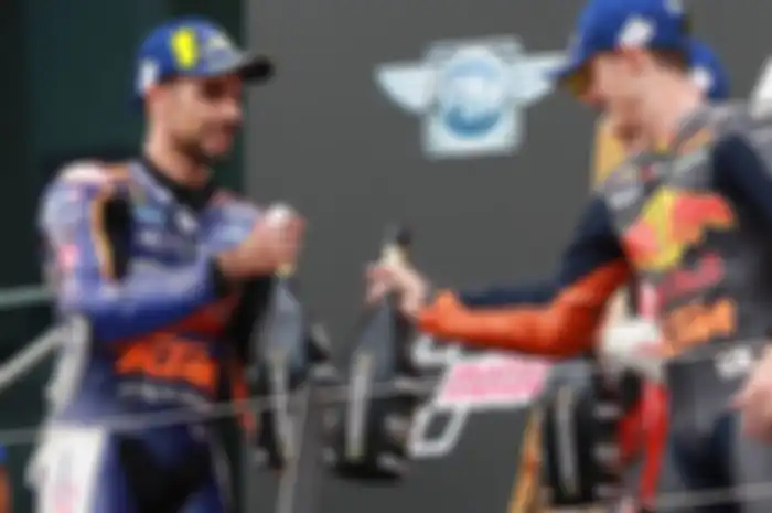 Bos KTM, Pit Beirer umbar cara mendamaikan Miguel Oliveira dan Pol Espargaro sebelum MotoGP Styria 2020.