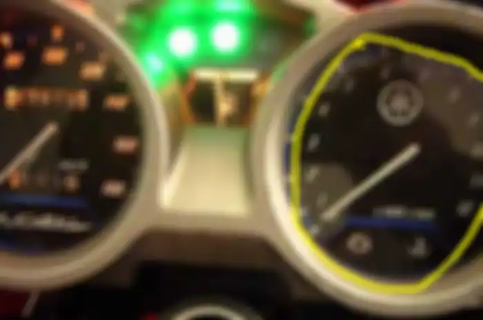 Pernah liat tulisan RPM di Spedometer? Ada 2 versi, yuk kepoin arti singkatannya.                   