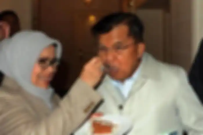Jusuf Kalla dan Mufidah Kalla