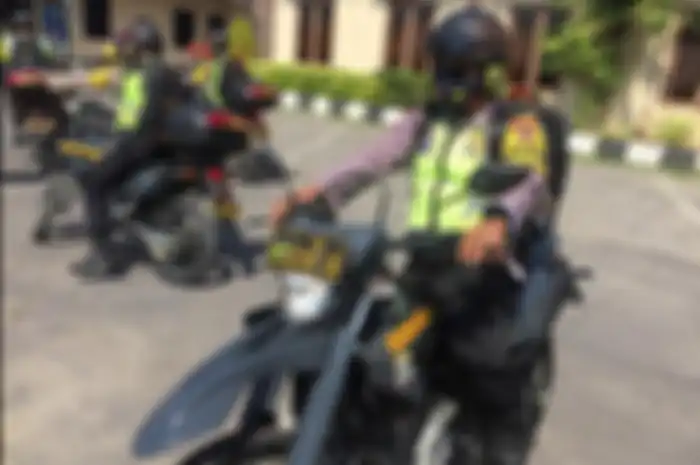  Keren nih, Bhabinkamtibmas di Polda Jawa Tengah naik Yamaha WR 155R buat mendukung aktivitas.