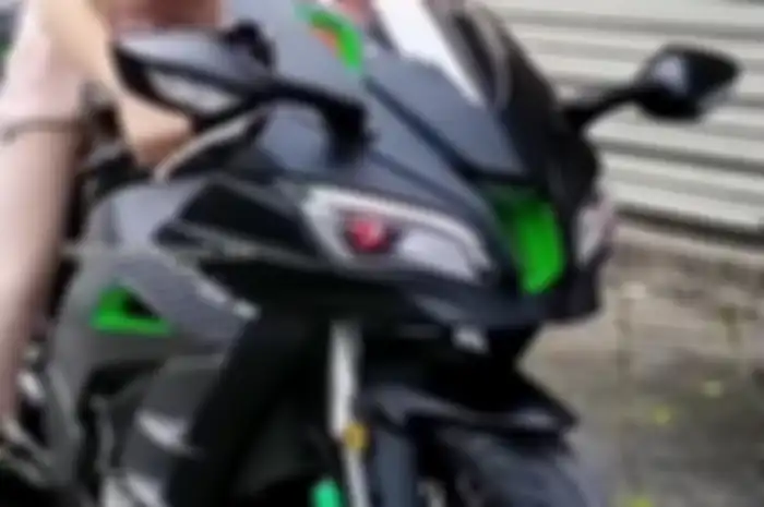 Motor baru kembaran Kawasaki NInja ZX-10R, harganya murah abis bro!