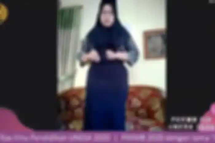 tangkapan layar video ospek mahasiswa Unesa Surabaya