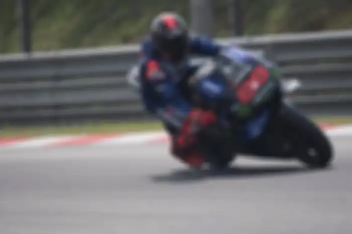 Jadi pertanyaan Valentino Rossi dan Fabio Quartararo, Jorge Lorenzo bakal tes motor Yamaha di sirkuit Portimao