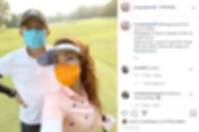  Momen Ayu Dewi dan Regi Datau di lapangan golf