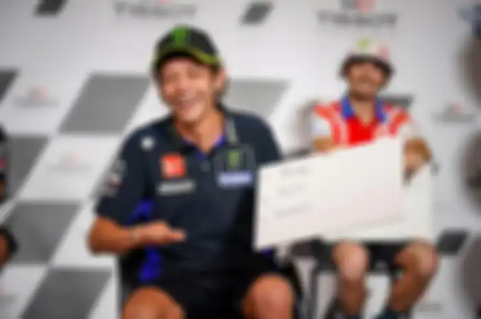 Valentio Rossi terbuang dari 10 besar hasil latihan resmi Jumat MotoGP Emilia Romagna (18/9/2020). Valentino Rossi bilang catatan waktunya lebih cepat dari latihan resmi Jumat MotoGP San Marino pekan lalu