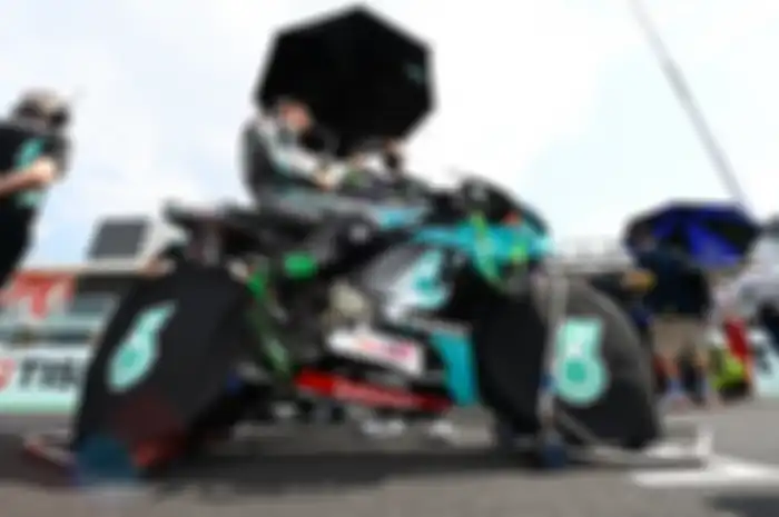 Franco Morbidelli gagal mengulang sukses kemenangan di MotoGP San Marino pekan lalu di ronde 7 MotoGP Emilia Romagna gara-gara sakit perut dan juga gara-gara hal ini