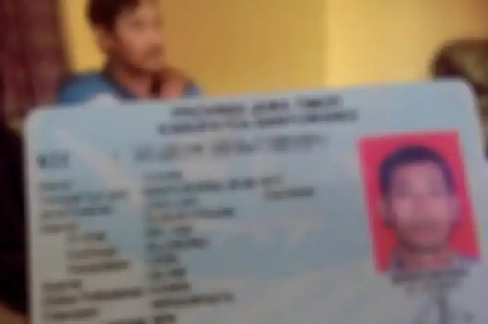 Ilustrasi nomor KTP dan KK untuk bantuan pemerintah atau BLT