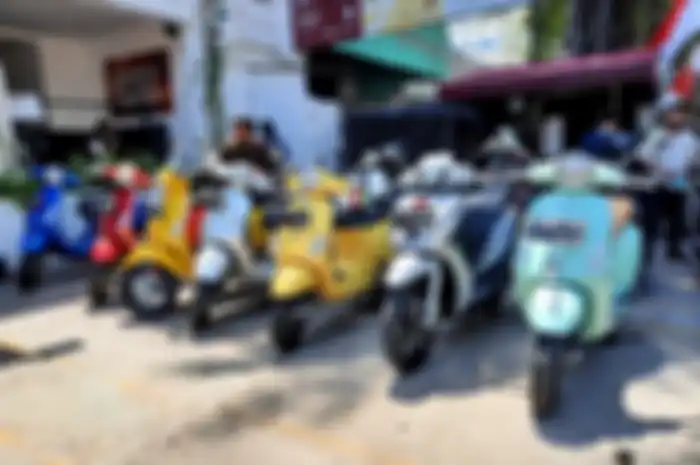 Banyak yang bingung, ternyata ini beda Vespa matic 3vie dan i-get