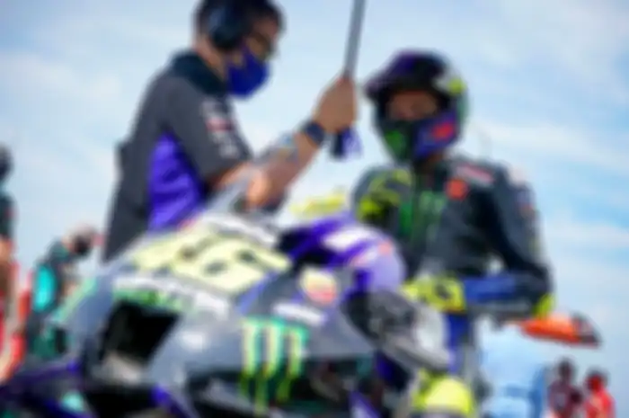 Coba Valentino Rossi tidak lakukan penggantian ban depan dari kompon medium jadi hard, mungkin hasilnya bisa finis di MotoGP Emilia Romagna 2020, (20/9/2020)
