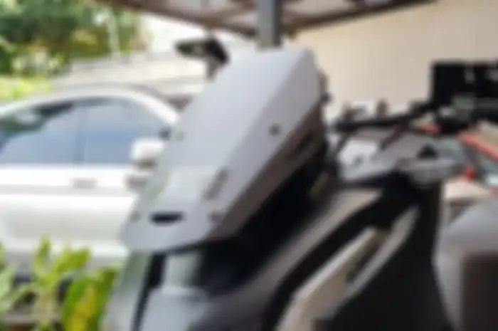 Belum Banyak yang Pakai, Windshield Aftermarket Buat Honda ADV150 Ini Terbuat dari Aluminium dan Pilihan Warnanya Beragam