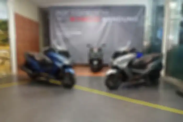 Belum lama dilaunching, motor baru saingan Yamaha XMAX, Kymco X-Town 250i punya warna baru.