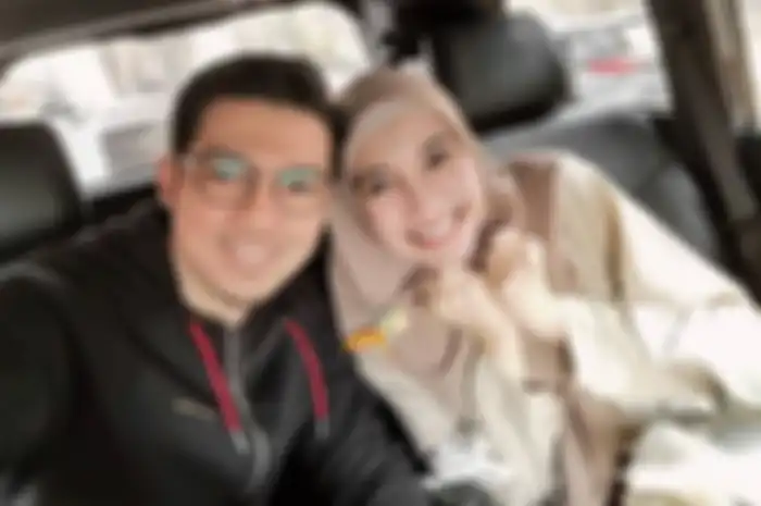 Zaskia Sungkar dan Irwansyah