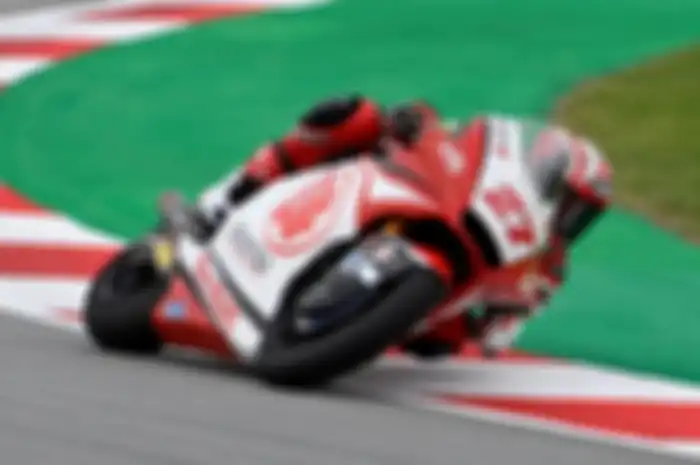 Pembalap Indonesia Andi Gilang meningkat masih nihil poin di Moto2 2020