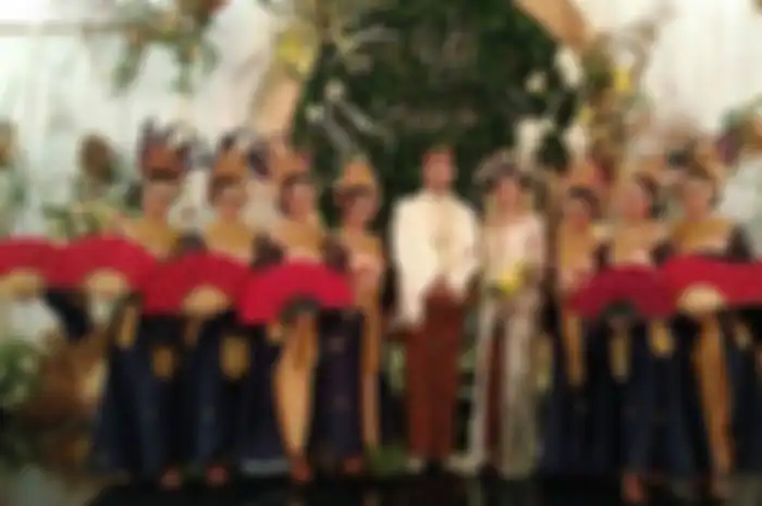 Akad nikah Ovi Dian digelar di Masjid milik keluarganya, Masjid Ar Rahman Mayangkara Group yang berlokasi di Blitar, Jawa Timur. 