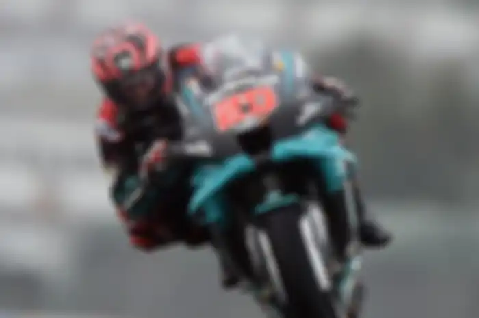 Pembalap Petronas Yamaha SRT, Fabio Quartararo ungkap masalah motor Yamaha saat trek basah di MotoGP Prancis 2020.