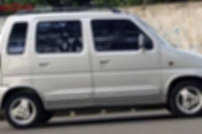 Suzuki Karimun Kotak bikin gak kehujanan muat 5 orang ber-AC irit dan bandel