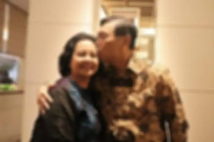 Luhut bersama sang istri
