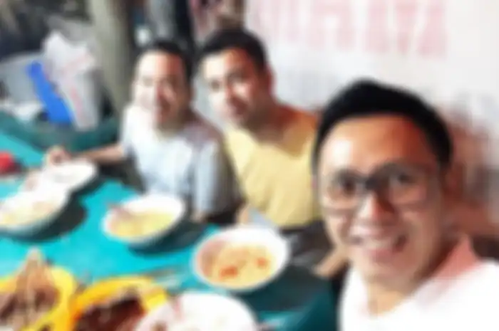 kulineran kaki lima ala Eko Patrio