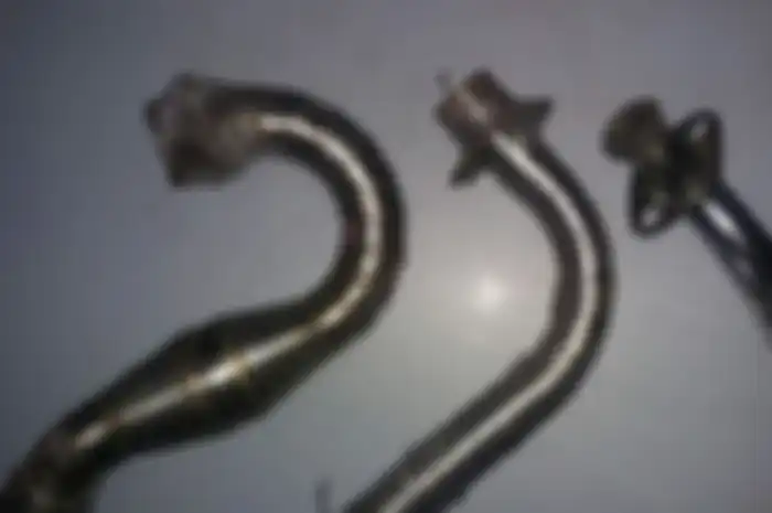 Lebih Awet Mana Leher Knalpot Krom atau Bahan Stainless? Begini Kata Ahlinya