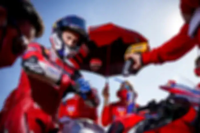 Legenda MotoGP, Mick Doohan sarankan Andrea Dovizioso lebih baik membalap di World Superbike (WSBK) dibanding menjadi test rider.