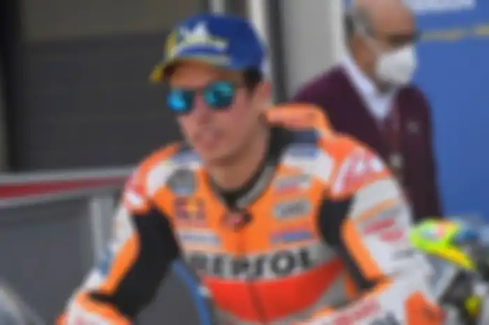Manajernya, Emilio Alzamora mengungkap kemajuan Alex Marquez di Repsol Honda pada debut perdananya di MotoGP 2020.