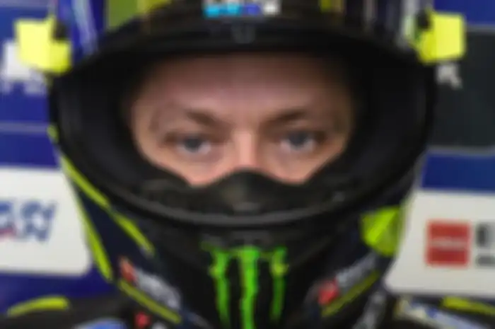 Pembalap tim Monster Energy Yamaha, Valentino Rossi masih positif virus Corona, terancam absen lagi di MotoGP Eropa dan Valencia 2020?