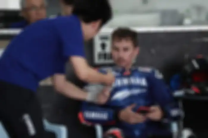 Jorge Lorenzo masih diskusi dengan Yamaha dan Aprilia untuk posisi test rider, pilih yang mana ya
