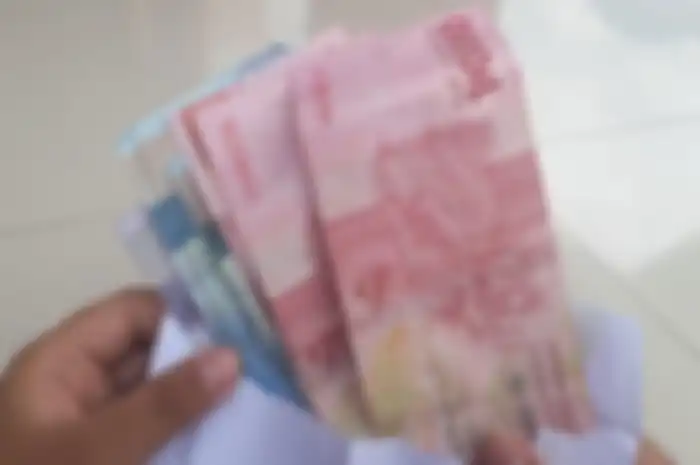 Asyik ada bantuan sosial tunai Rp 300 ribu