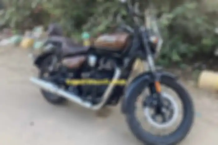 Bocor motor retro harga terjangkau Royal Enfield Meteor 350 di jalan, bakal meluncur sebentar lagi
