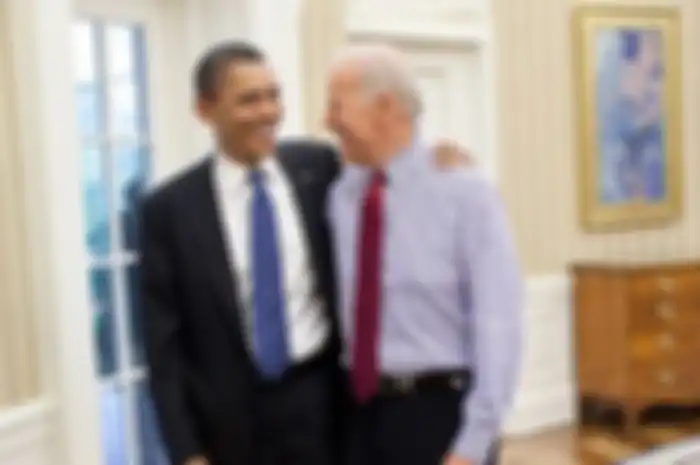 Joe Biden memecahkan rekor suara terbanyak yang pernah diterima oleh seorang calon presiden AS dalam sejarah.