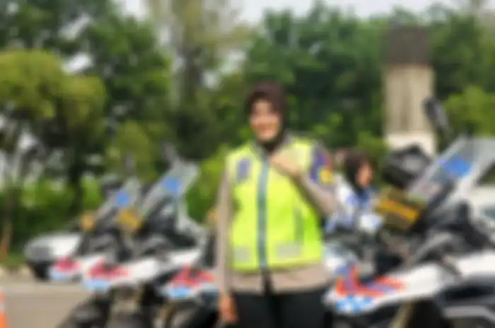 Iptu Martha Catur Wurihandiri, polwan yang juga istri Wakil Walikota Depok yang jago freestyle.