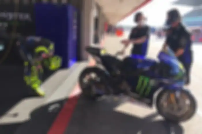 Valentino Rossi didepak ke Tim Satelit, Monster Energy ikut cabut dari Yamaha