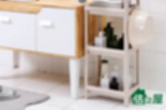 Penyimpanan di kamar mandi