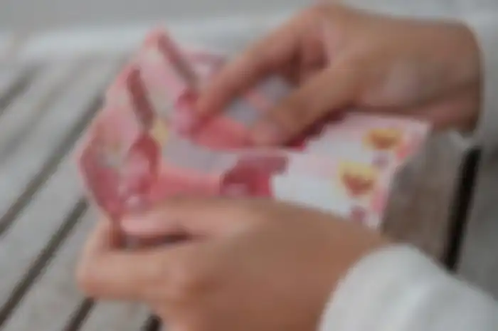 Buruan cek saldo ATM bro, BLT Rp 300 ribu sampai Rp 2,4 juta dan bantuan lain masih disalurkan sampai Desember 2020.