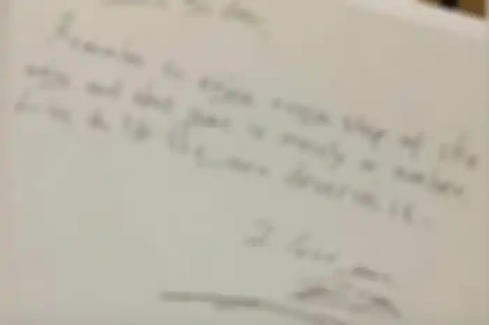  Tulisan tangannya saat tulis surat cinta untuk Luna Maya dianalisis oleh seorang grafolog, suami Syahrini disebut memiliki tabiat tak terduga ini, apa itu ? 