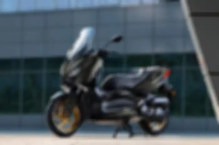 Meluncur Yamaha XMAX versi kecil, pakai mesin 125 cc fi?tur canggih mirip-mirip, harganya lebih murah dari XMAX 250?